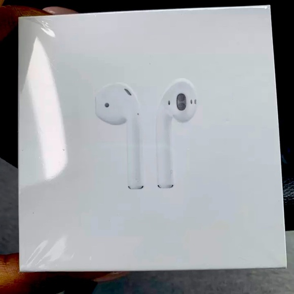 Brand New Apple 2nd Gen Airpods